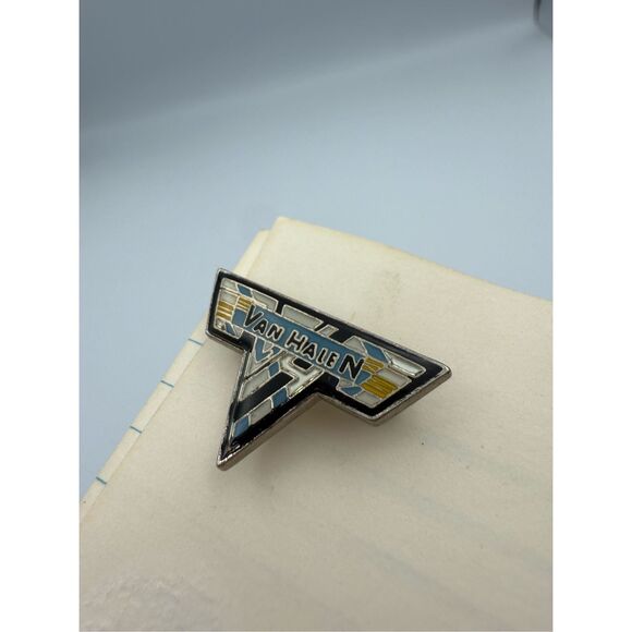 Vintage Van Halen Rock N Roll Metal Pin - Picture 1 of 4